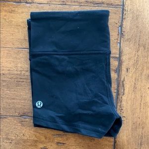 Lululemon black shorts